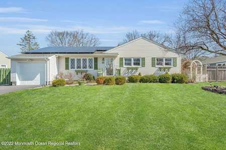 69 Nottingham Dr Brick, NJ 08724