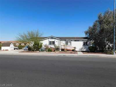 201 Navajo Dr Henderson, NV 89015