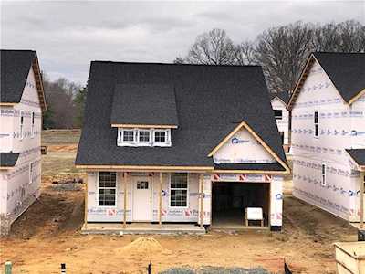 2325 Campbell Loop Burlington, NC 27215