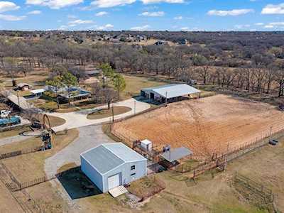 361 Buckhorn Lane Azle, TX 76020