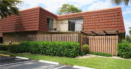 8397 Boca Rio Dr #8397 Boca Raton, FL 33433