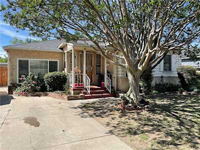 8073 Katherine Ave Panorama City, CA 91402