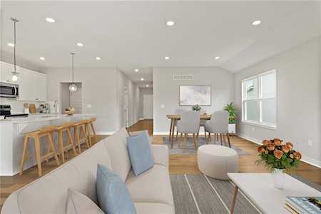 3809 SW Maryville Place Lee's Summit, MO 64082