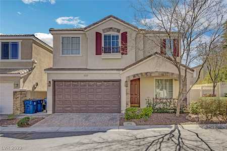 6245 Glimmering Light Ave Las Vegas, NV 89139