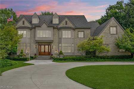 1835 Arlington Westlake, OH 44145