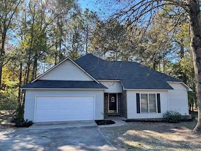 107 Edgewater Ct Statesboro, GA 30461