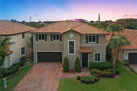 7133 Damita Dr Lake Worth Beach, FL 33463