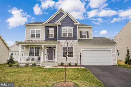 10330 Spring Iris Dr Bristow, VA 20136