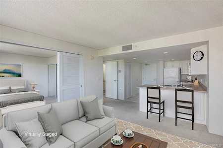 1314 Kalakaua Avenue #704 Honolulu, HI 96826