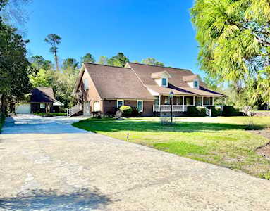 1707 Dennis Blvd Moncks Corner, SC 29461