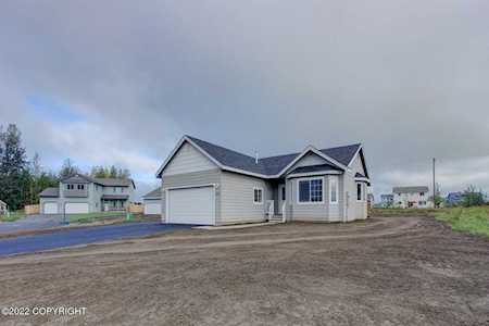 8000 E Sandstone Drive Wasilla, AK 99654