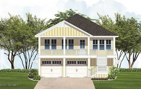 318 Goldsboro Avenue Carolina Beach, NC 28428