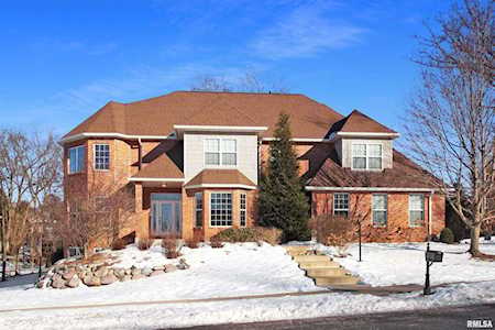 5527 W Ancient Oak Dr Peoria, IL 61615