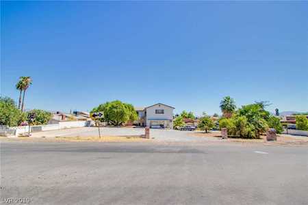 1712 Hillpath Trl Las Vegas, NV 89108