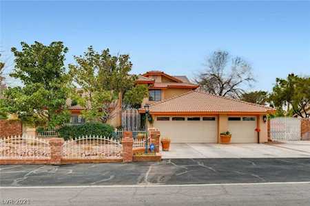 5801 Paseo Del Mar Las Vegas, NV 89108