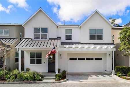 337 Anderson Ln Costa Mesa, CA 92627