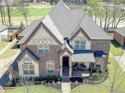 352 Dover Lane Trophy Club, TX 76262