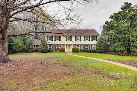 345 Livingston Dr Charlotte, NC 28211