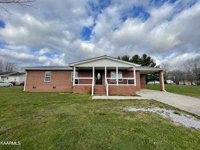 483 Whittenburg Rd Crossville, TN 38571