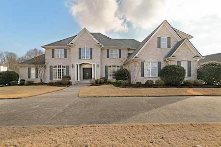 77 Dovecrest Cove Jackson, TN 38305