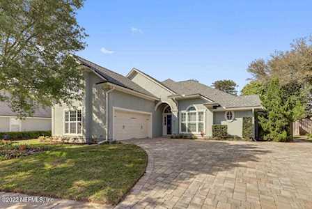 8658 Rolling Brook Ln Jacksonville, FL 32256