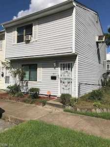 401 Harbour North Dr Chesapeake, VA 23320