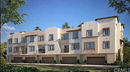 324 Lagoon Way Santee, CA 92071