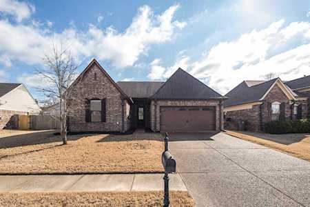 10215 New Well Ter Memphis, TN 38016