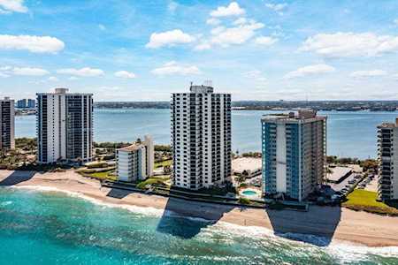 5420 N Ocean Drive #1206 Singer Island, FL 33404