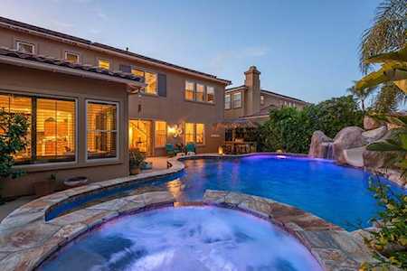 14723 Via Bettona San Diego, CA 92127