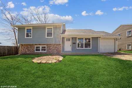 747 Dickens Ave Glendale Heights, IL 60139