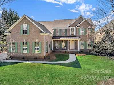 232 Fischer Rd Fort Mill, SC 29715
