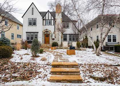 4945 Aldrich Avenue S Minneapolis, MN 55419