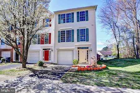 9406 Silver Meteor Ct Manassas Park, VA 20111