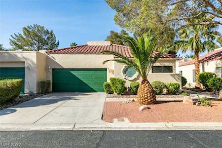 2786 Bridgepointe Dr Las Vegas, NV 89121