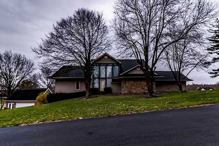 47 Oak Meadow Road Evansville, IN 47725