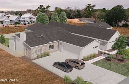 611 Monroe Avenue Carolina Beach, NC 28428