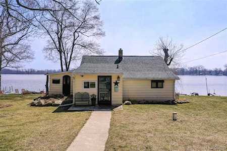4175 Minnetonka Dr Fenton Twp, MI 48451