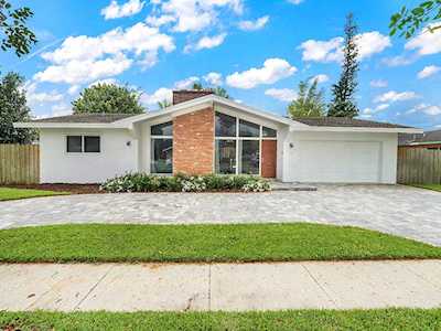 28 Burning Tree Lane Boca Raton, FL 33431