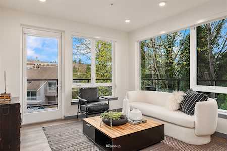 11903 NE 128th St #214 Kirkland, WA 98034