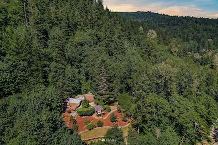 27101 SE 74th St Issaquah, WA 98027