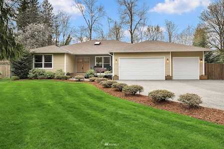 4641 Preston Fall City Rd SE Fall City, WA 98024