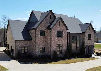 3036 Chapel Woods Cv Germantown, TN 38139