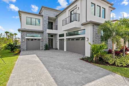 17016 Cappuccino Way Boca Raton, FL 33496