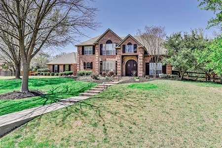 311 Hampton Court Fairview, TX 75069
