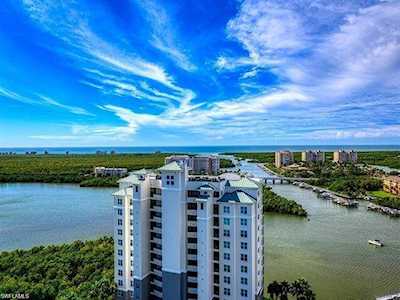 455 Cove Tower Dr #1702 Naples, FL 34110