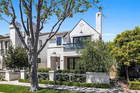 507 1/2 Carnation Ave Corona Del Mar, CA 92625