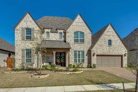 1231 Mercer Avenue Lantana, TX 76226