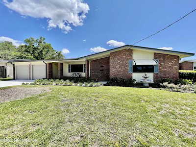 1177 Palisades Dr Jacksonville, FL 32221