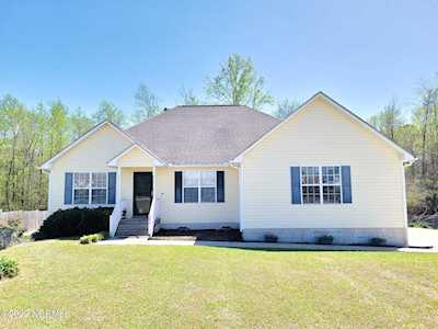 305 Appaloosa Court Swansboro, NC 28584